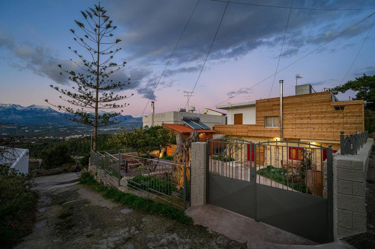 Physis Country House 2 Near Matala Beach & Faistos Kouses Dış mekan fotoğraf